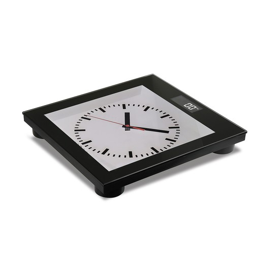 BATHROOM SCALES IN GLASS AND METAL