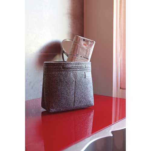 * PORTATUTTO IN FELTRO