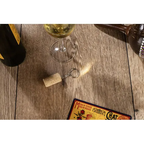 Brelok WINE