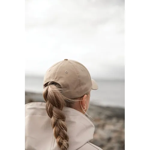 VINGA Baltimore AWARE™ gerecycled PET cap