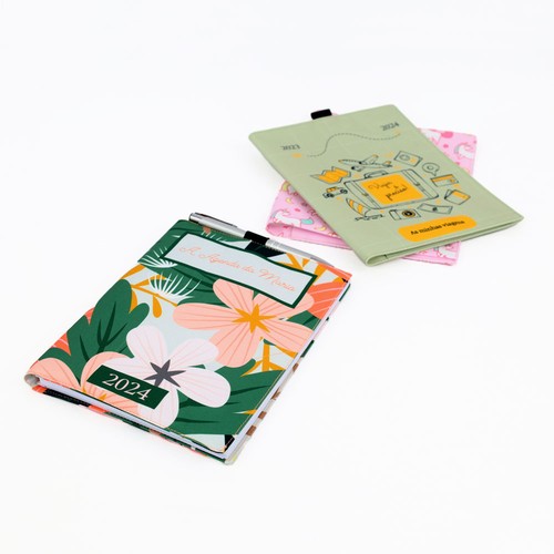 CUSTOMIZABLE A5 NOTEPAD COVER CUSTOMIZABLE A5 NOTEPAD COVER