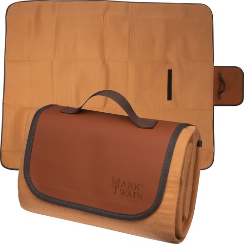 Mark Twain picnic basket