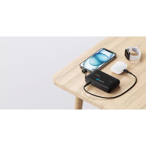 Belkin BoostCharge Power Bank 10K Câble intégré
