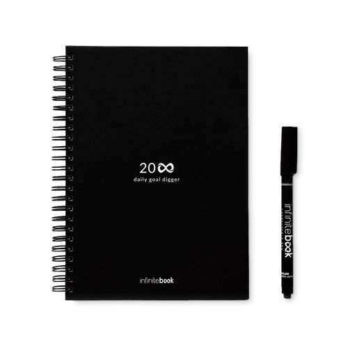 STARTER KIT INFINITE PLANNER A5. Il set include un "Infinity Diary", un kit di pulizia, un pennarello e un porta pennarello STARTER KIT INFINITE PLANNER A5. Il set include un "Infinity Diary", un kit di pulizia, un pennarello e un porta pennarello