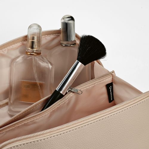 Macao Toiletry Bag Macao Toiletry Bag