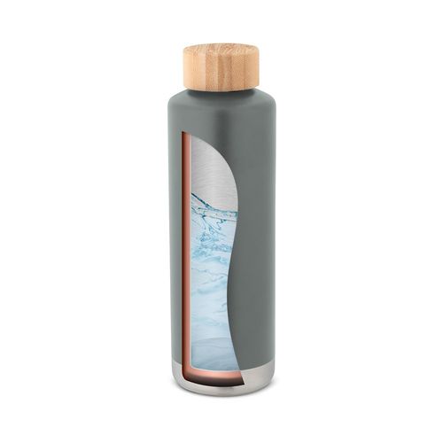 NORRE BOTTLE. Bouteille en acier inoxydable (36% recyclée) avec double paroi isolée sous vide 640 mL