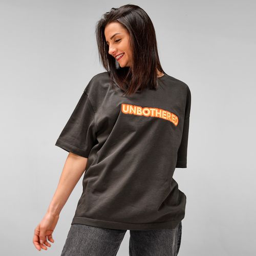 Paloma oversized t-shirt. 100% organic cotton. 240gsm. Made in PT Paloma oversized t-shirt. 100% organic cotton. 240gsm. Made in PT