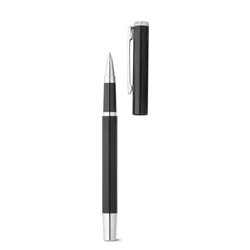 LEAH. Roller and ballpoint pen set in aluminium 94% rAL) with clip LEAH. Roller and ballpoint pen set in aluminium 94% rAL) with clip