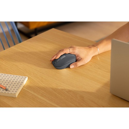 Logitech M196 Bluetooth Mouse Logitech M196 Bluetooth Mouse