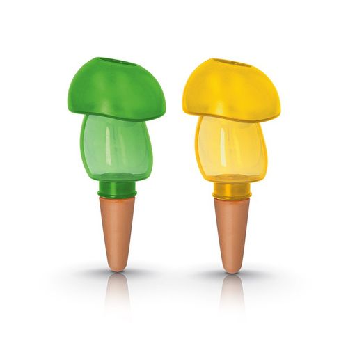 ECOLOGICAL AUTONOMOUS WATERING CAN ECOLOGICAL AUTONOMOUS WATERING CAN