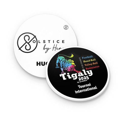 BADGE MIT KLAMMER UND NADEL BADGE MIT KLAMMER UND NADEL