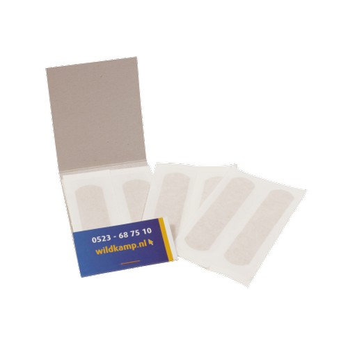 Card folder with 6 plasters