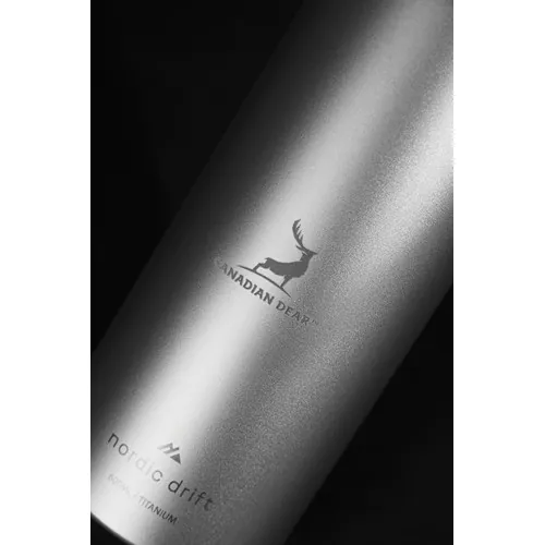 Bouteille d'eau 600ml ultra légère titane Nordic Drift Trail Bouteille d'eau 600ml ultra légère titane Nordic Drift Trail