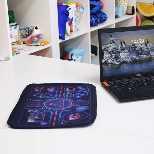 15 INCH CUSTOMIZABLE NEOPRENE PC COVER