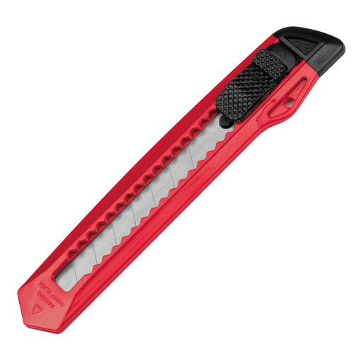 Cutter with removable blade Cutter with removable blade