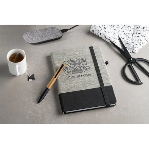 ROUSSEAU. A5 notepad in straw fibre and cotton canvas with lined pages ROUSSEAU. A5 notepad in straw fibre and cotton canvas with lined pages