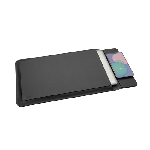 Swiss Peak 15W magnetic charging laptop sleeve 14-15,6" Swiss Peak 15W magnetic charging laptop sleeve 14-15,6"