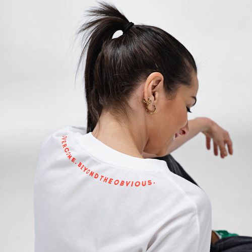 Paloma oversized t-shirt. 100% organic cotton. 240gsm. Made in PT Paloma oversized t-shirt. 100% organic cotton. 240gsm. Made in PT