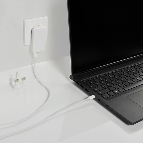 Chargeur plat 65W GAN avec connecteurs universels Fluxo RCS Chargeur plat 65W GAN avec connecteurs universels Fluxo RCS