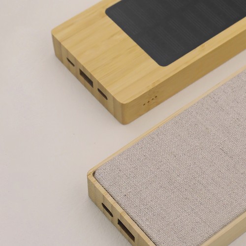 Powerbank solaire en bambou et chanvre Tirian Powerbank solaire en bambou et chanvre Tirian