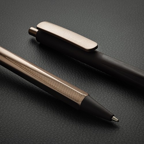 EDGE RCS three-sided pen exclusive