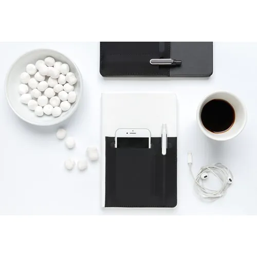 A5 Deluxe notebook with smart pockets A5 Deluxe notebook with smart pockets