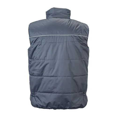Chaleco acolchado e impermeable.