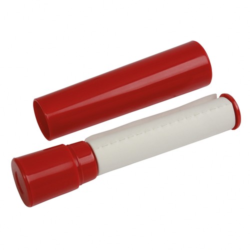 Travel-size lint roller with lid and adhesive roll (11 cm tall, 2.4 cm diameter)