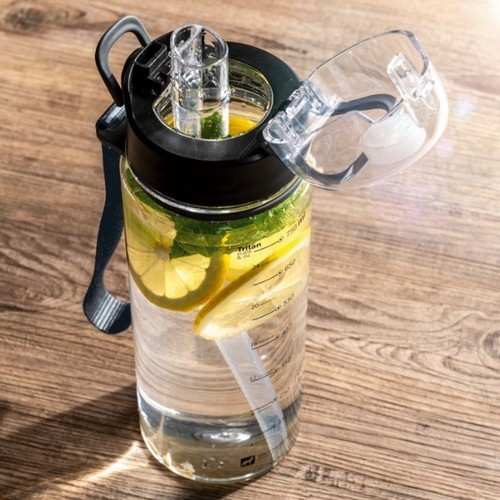 Drinking bottle SEYHAN 900 ml Schwarzwolf