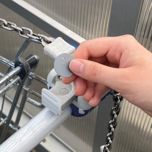 Metal carbine hook "Omega"