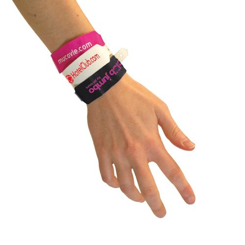 IDENTIFICATION BRACELET IDENTIFICATION BRACELET
