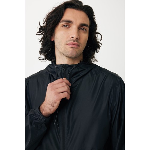 IQONIQ Logan recycled polyester lightweight jacket