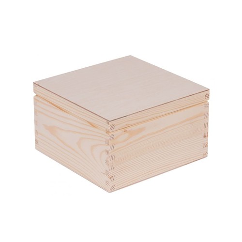 Wooden box 20x20x13 cm Wooden box 20x20x13 cm