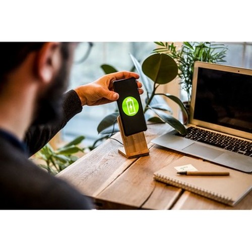 Bamboo wireless charger 10W B'RIGHT, phone stand | Wilder Bamboo wireless charger 10W B'RIGHT, phone stand | Wilder