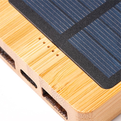 Powerbank with solar panel. Type-C input/output, t Aída Powerbank with solar panel. Type-C input/output, t Aída