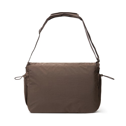Bolsa bandolera KENTO URBAN RCS nailon reciclado 15,6 Bolsa bandolera KENTO URBAN RCS nailon reciclado 15,6