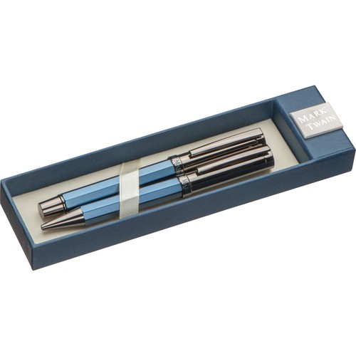 Mark Twain writing set Mark Twain writing set