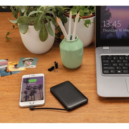 5.000 mAh Powerbank mit integriertem Kabel