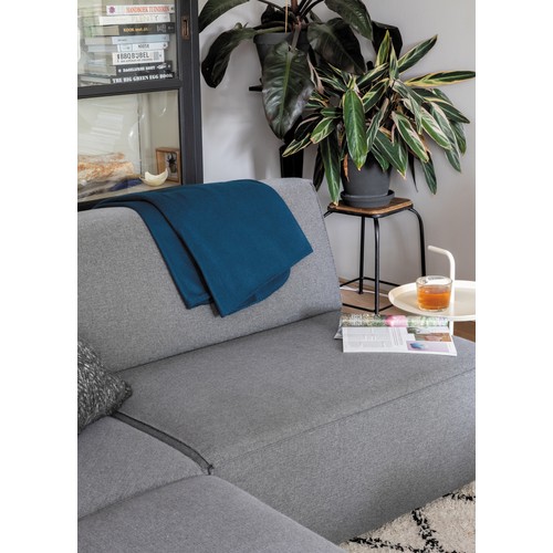 Fleece blanket in pouch Fleece blanket in pouch
