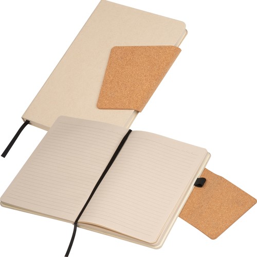 Carnet avec une couverture en carton laitier recyclé et une fermeture magnétique