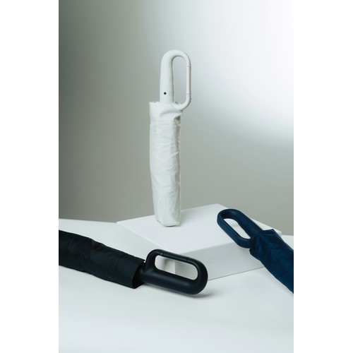 Parapluie 21'' avec mousqueton en rPET AWARE™ Yara