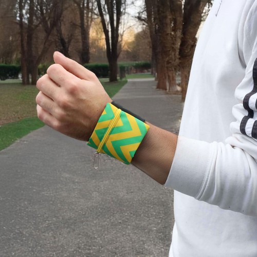 CUSTOMIZABLE CUFF BAG