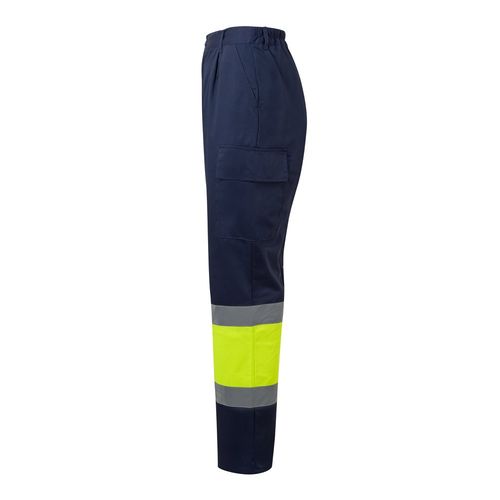VL ARTEMIS. Pantalon bicolore en sergé (190g/m²), en coton (20%) et polyester (80%) VL ARTEMIS. Pantalon bicolore en sergé (190g/m²), en coton (20%) et polyester (80%)