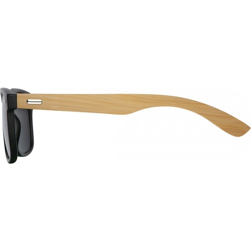 Sunglasses with bamboo temples