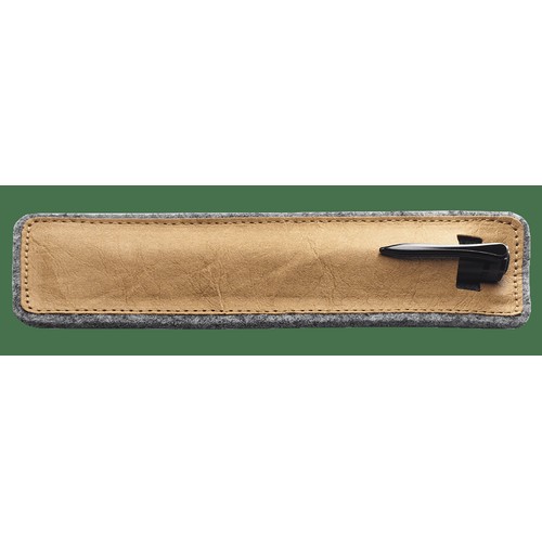 Bolígrafo en el maletín