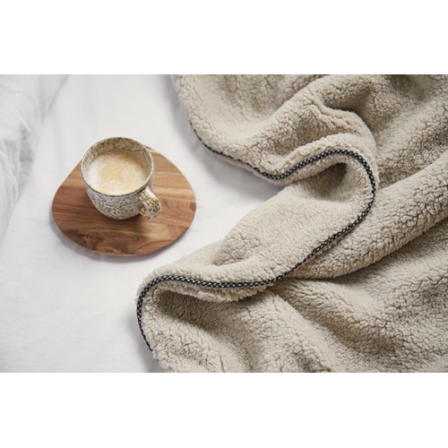 VINGA Maine GRS recycled double pile blanket VINGA Maine GRS recycled double pile blanket