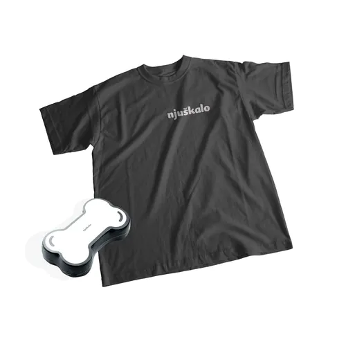 T-Shirt Compatta a Colori (Gildan 180 gsm) stampata in 1 colore T-Shirt Compatta a Colori (Gildan 180 gsm) stampata in 1 colore