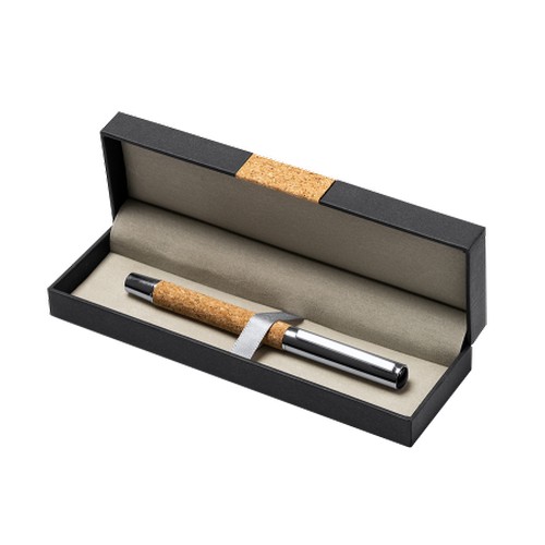 SUVER Rollerball pen of natural cork and steel. SUVER Rollerball pen of natural cork and steel.