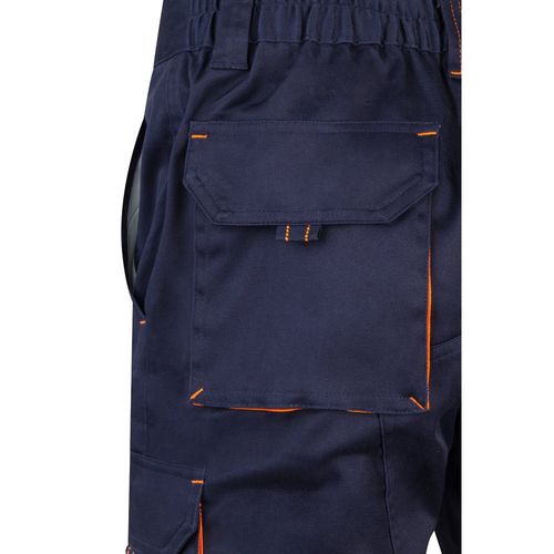 VL HEMERA. Bermuda bicolore elasticizzati con diverse tasche (240g/m²), in cotone (46%), EME (38%) e poliestere (16%)