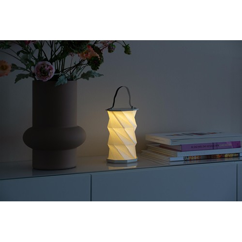 Wooosh Rising Lantern lampe LED en papier Wooosh Rising Lantern lampe LED en papier